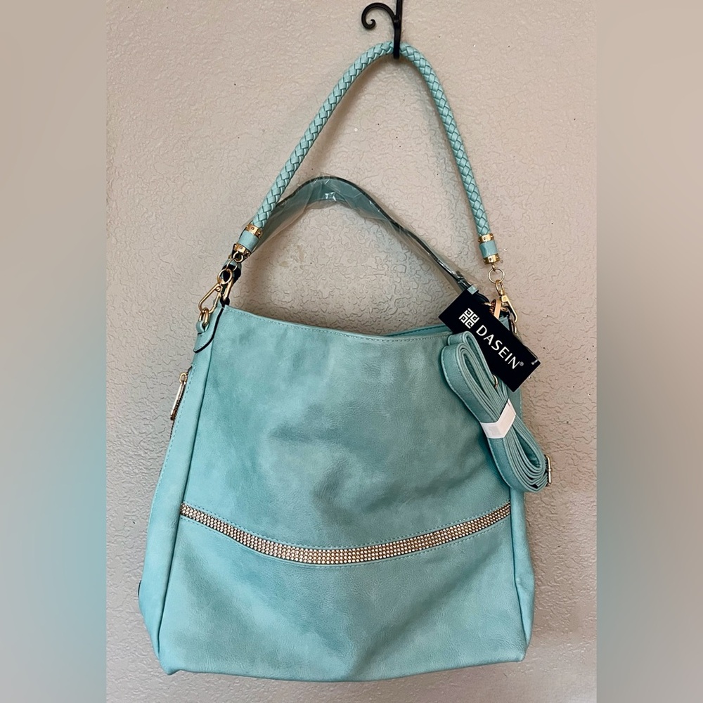 Gorgeous Dasein tote, vibrant turquoise color, great for day-to-day & travel.